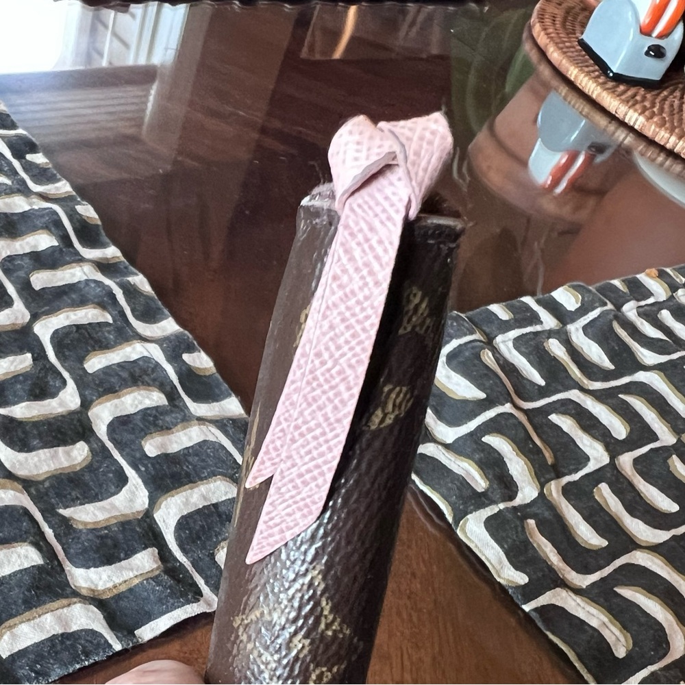 Authentic Louis Vuitton Rose Ballerine Pink and Brown Zipper Clemence zip Wallet - Picture 12 of 14